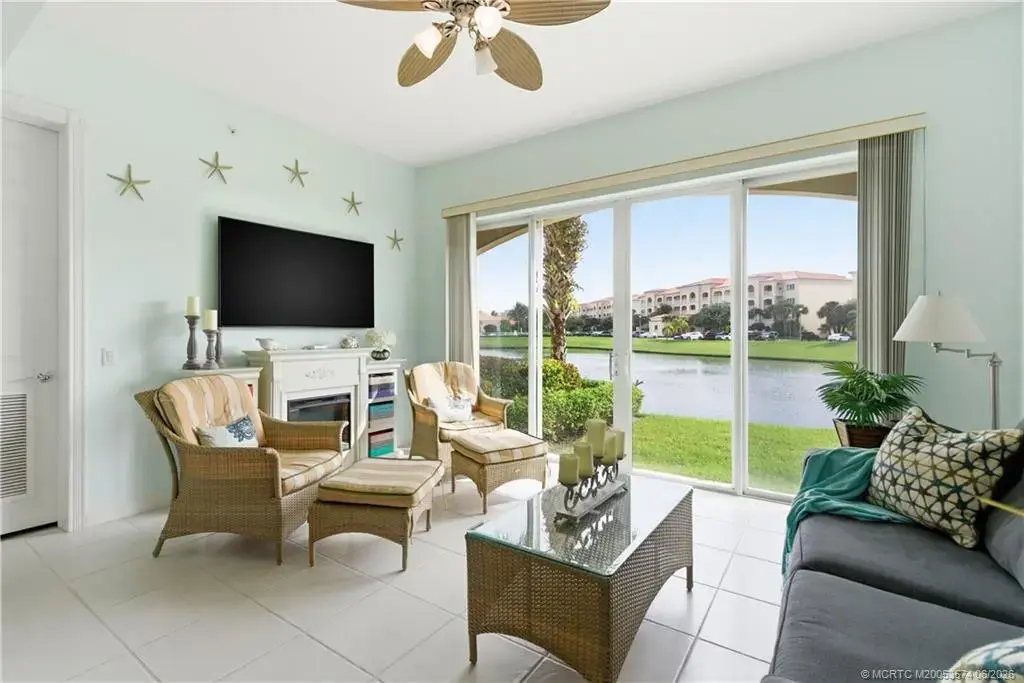 1 Harbour Isle Drive 104, Fort Pierce