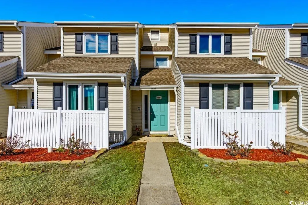 Photo of Listing #2530027