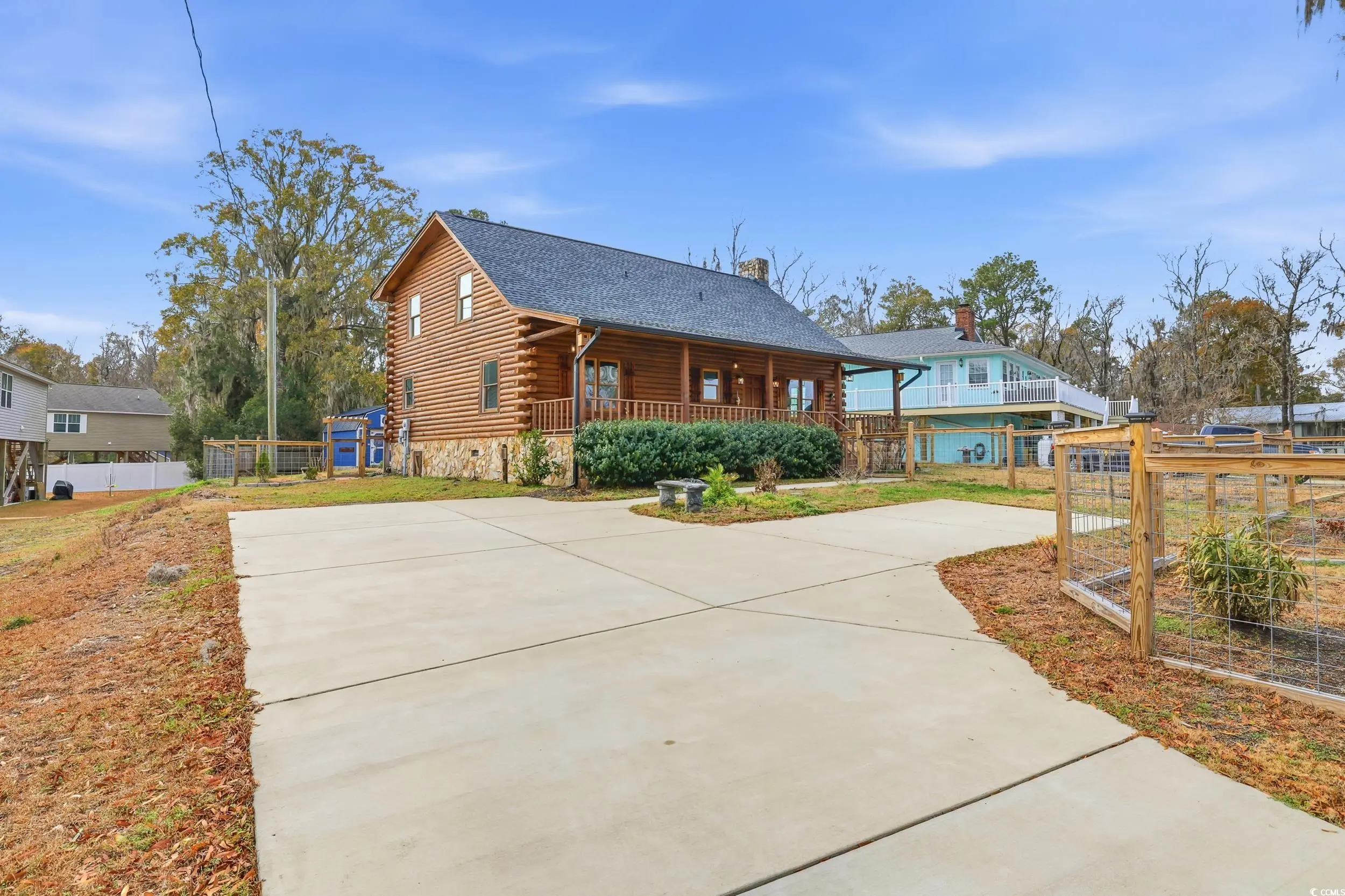 Photo of Listing #2530168