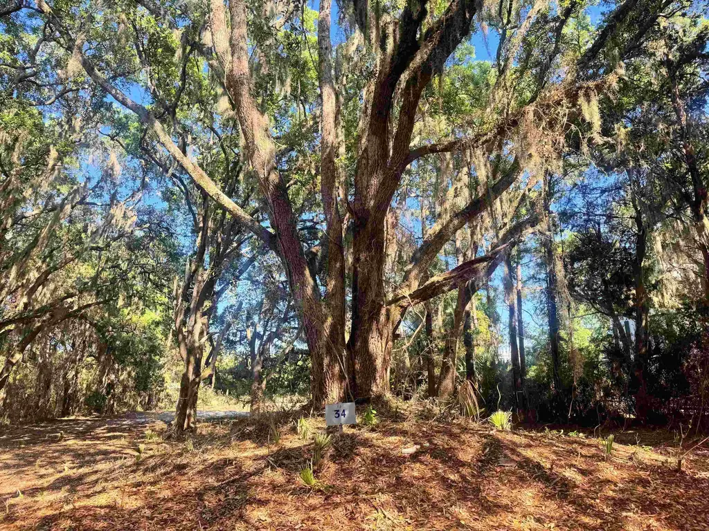34 Dune Oaks Dr., Georgetown