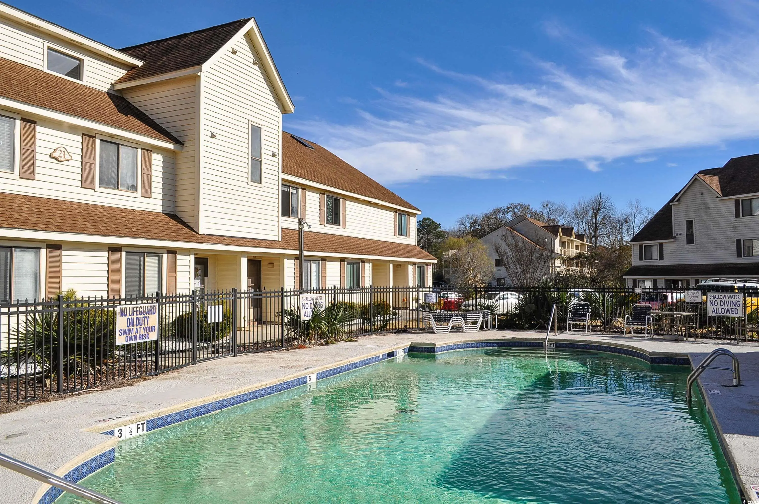 Photo of Listing #2600023