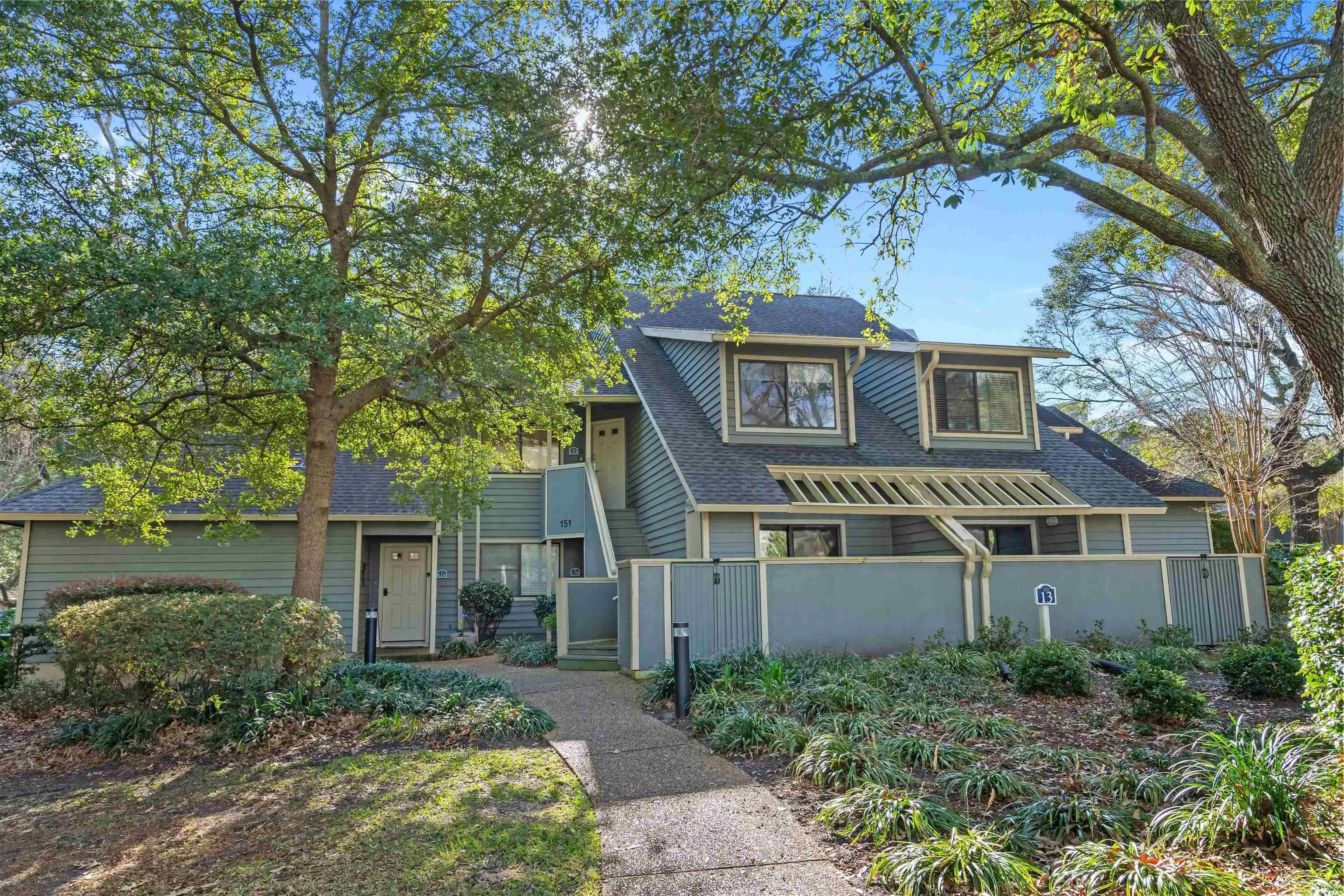 Photo of Listing #2600156