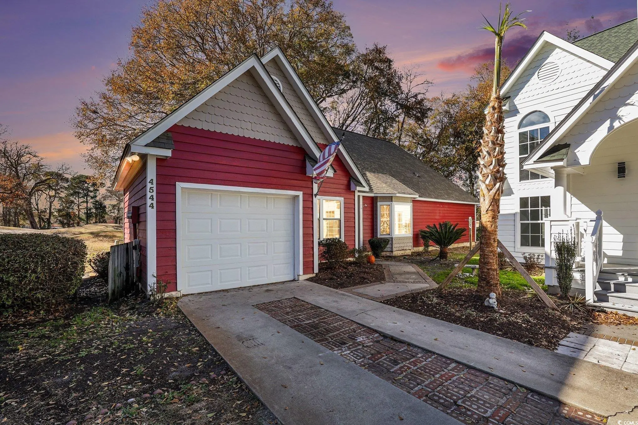 Photo of Listing #2600401