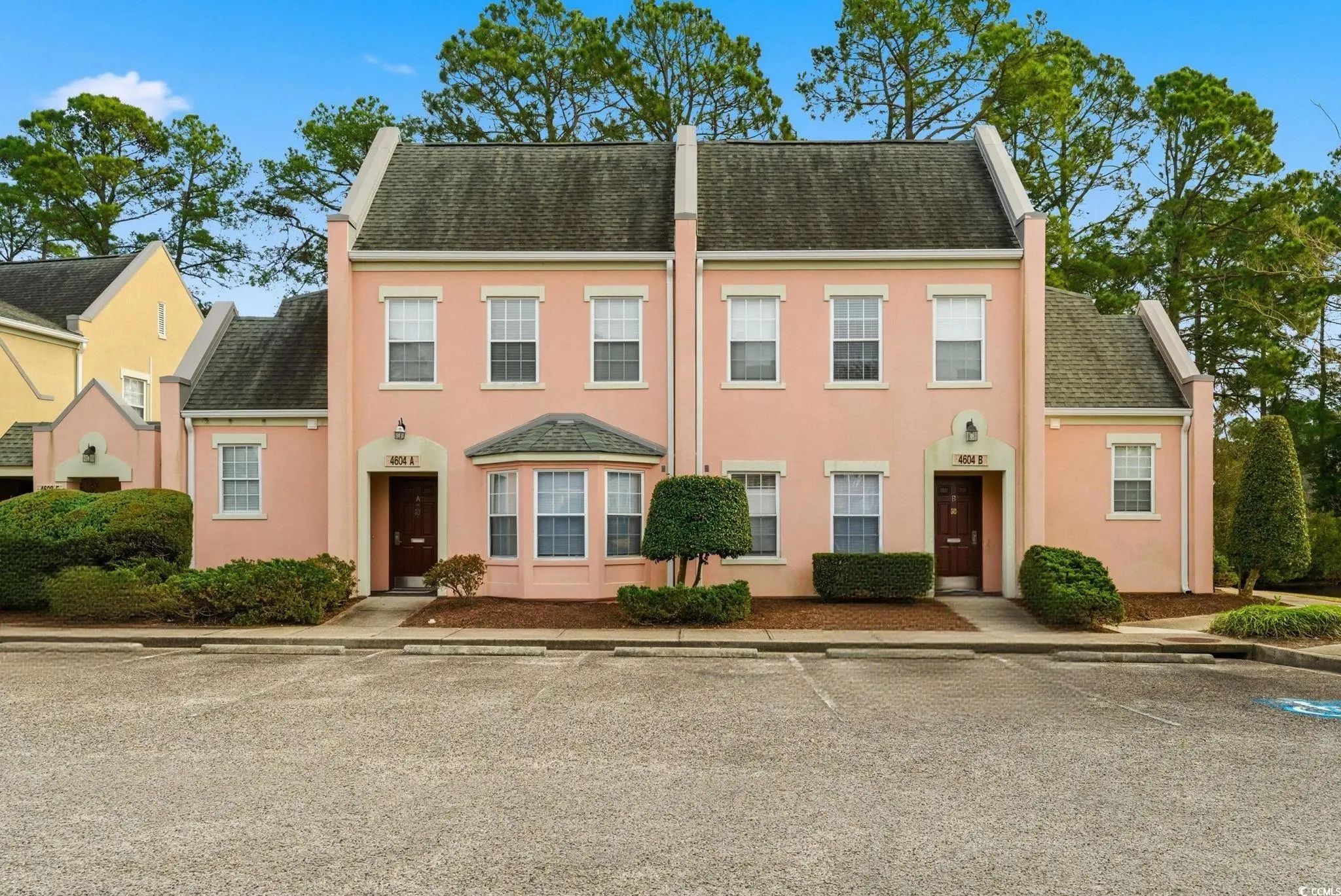 Photo of Listing #2600469