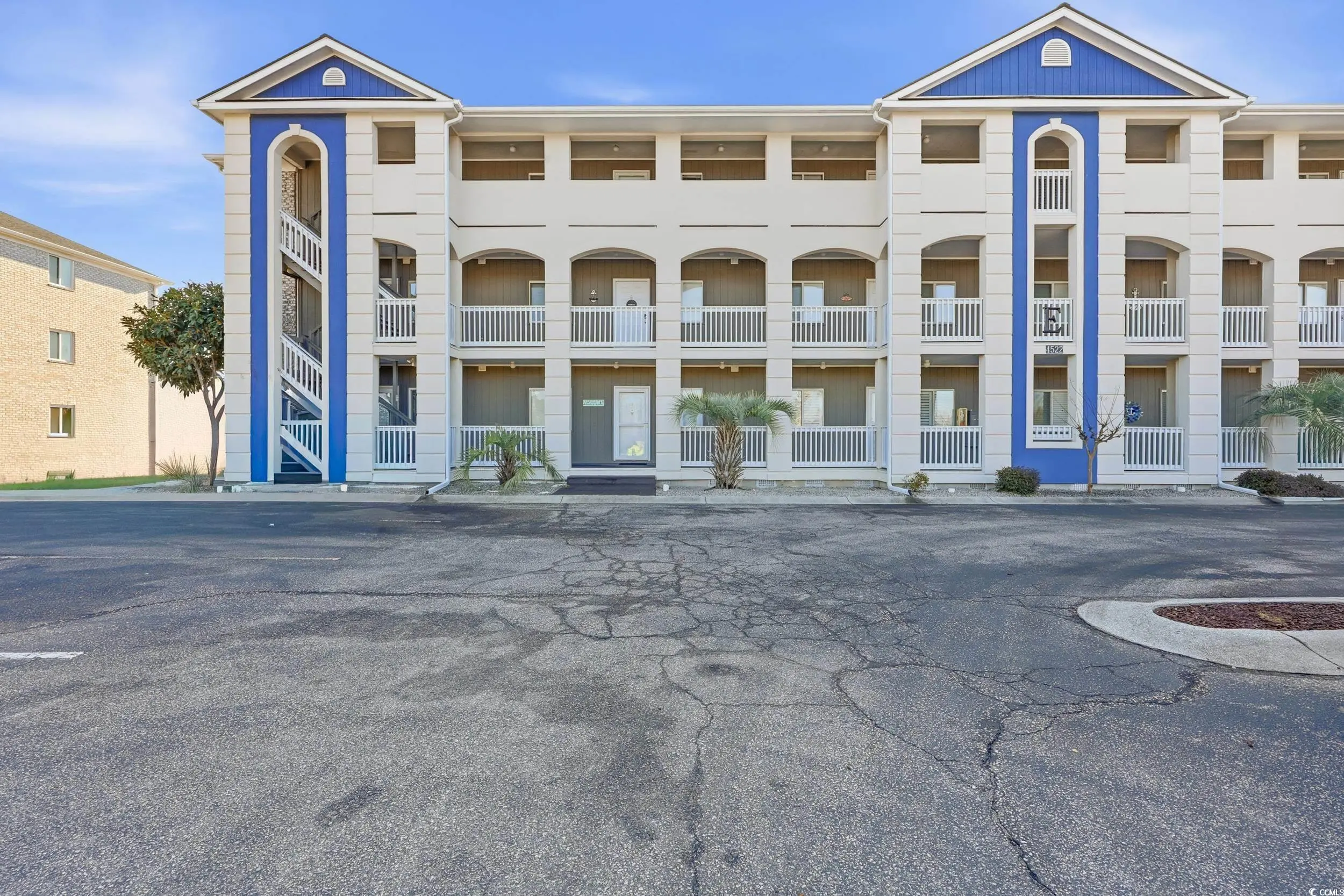 Photo of Listing #2600690