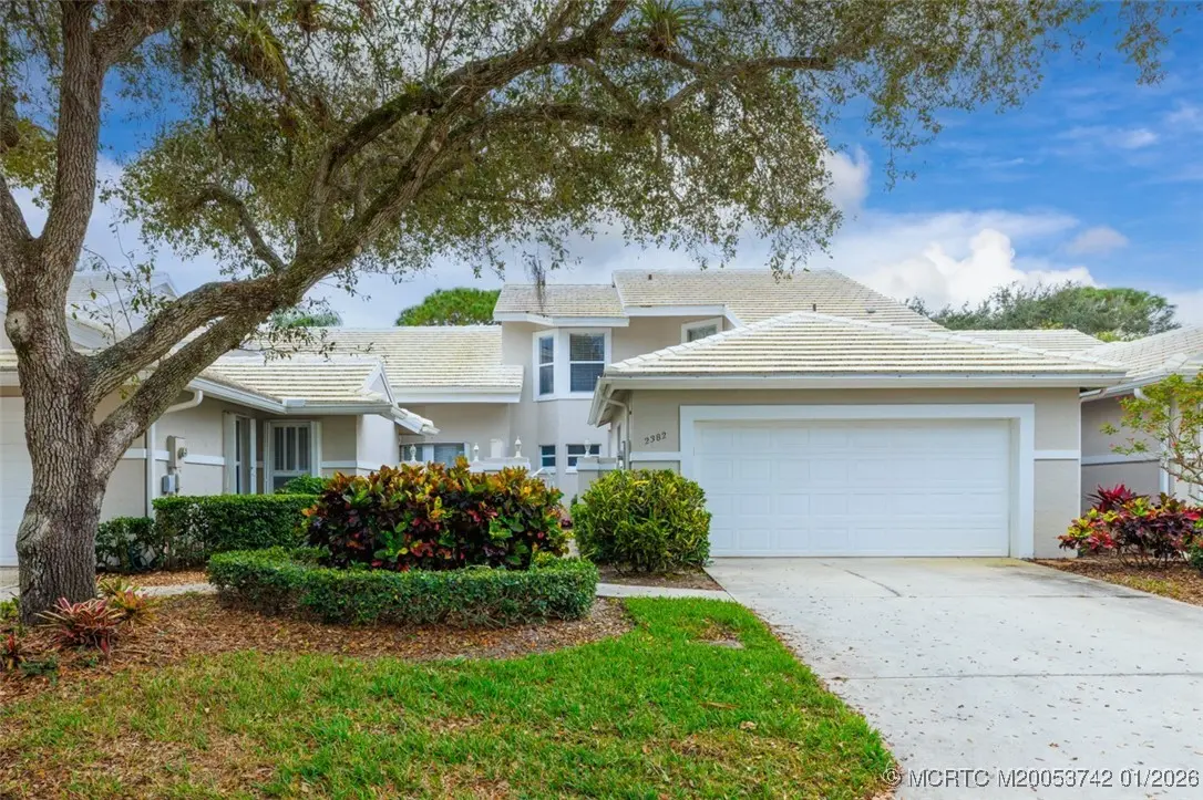 2382 Foxpoint Way, Palm City