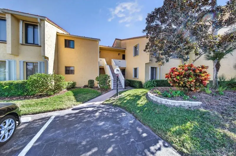 Photo of Listing #M20053762