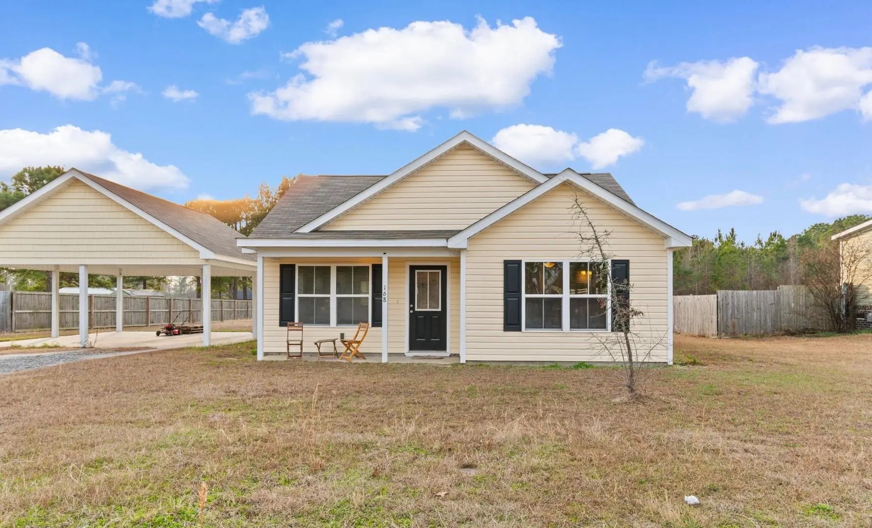 Photo of Listing #2600868