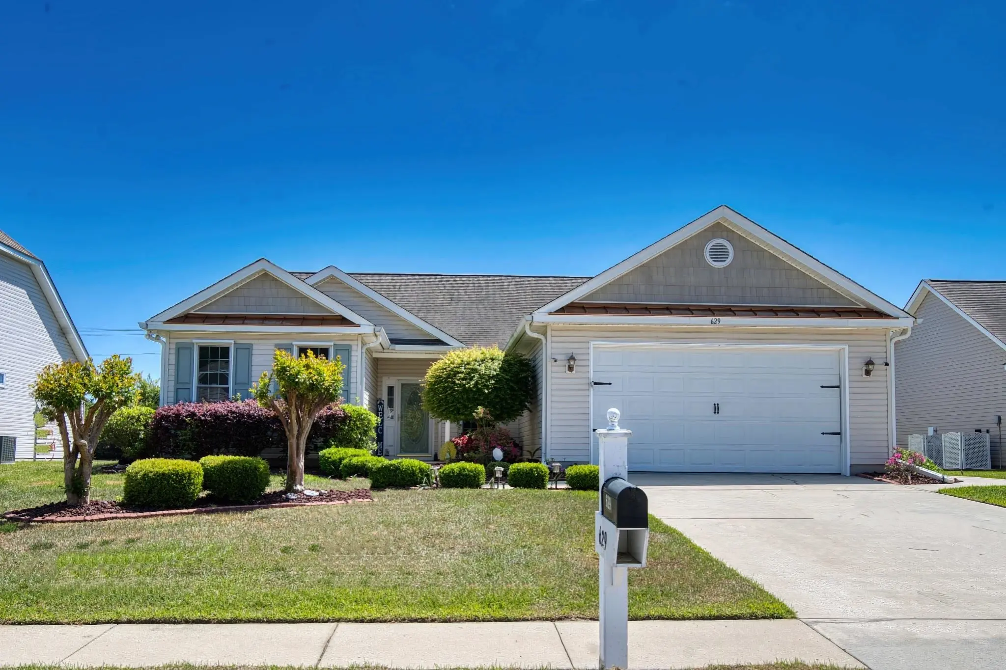 Photo of Listing #2600943