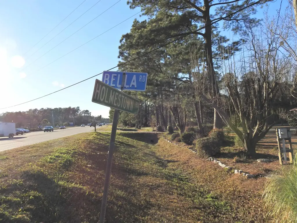 301 Bella Rd., Myrtle Beach