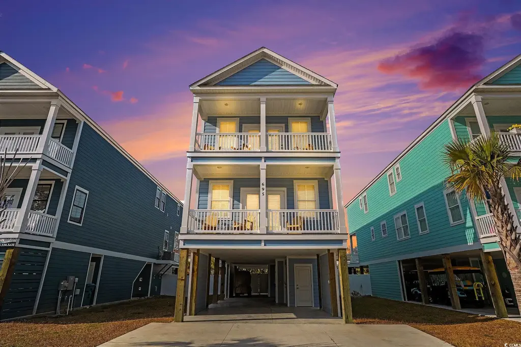 695 Elizabeth Dr., Murrells Inlet