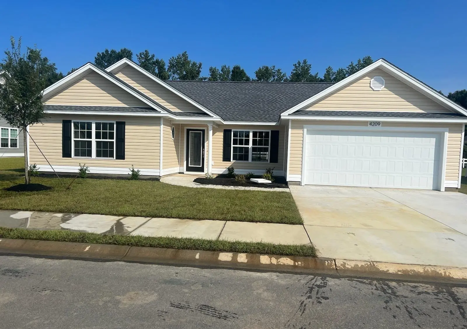 Photo of Listing #2601075