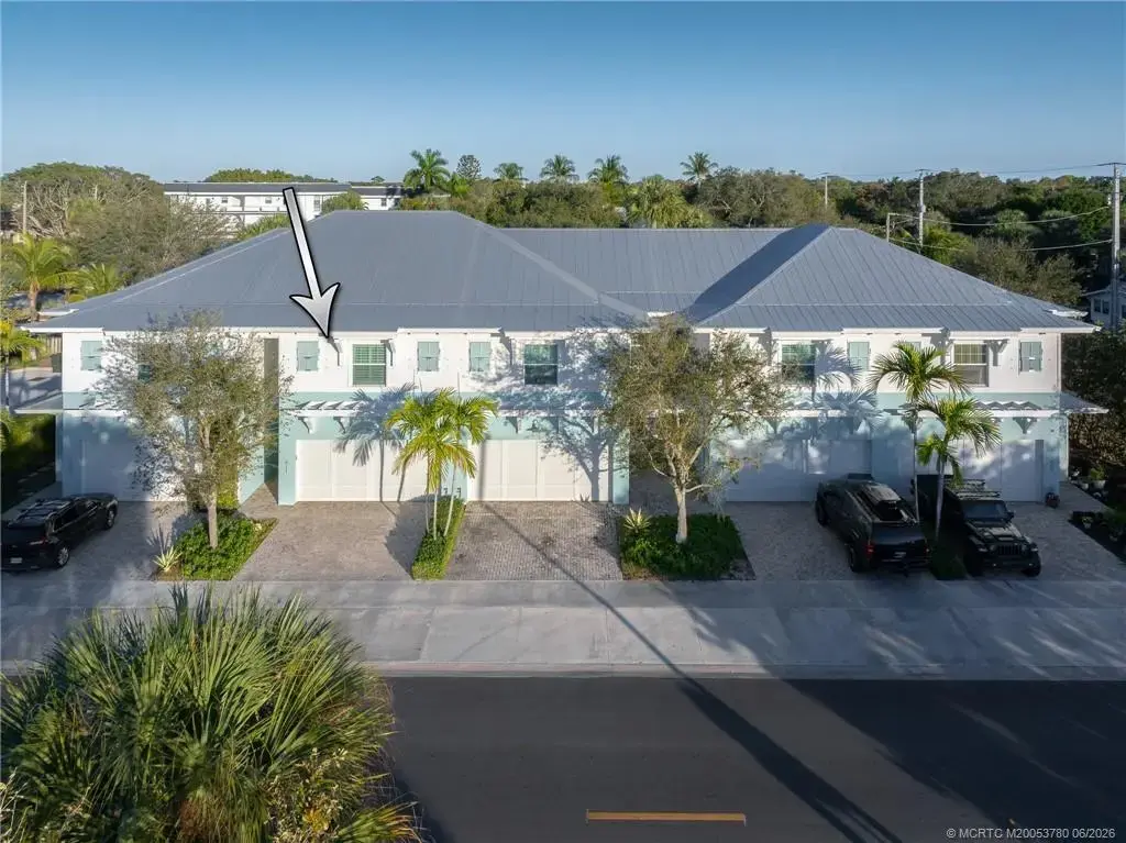 411 High School Avenue, Stuart