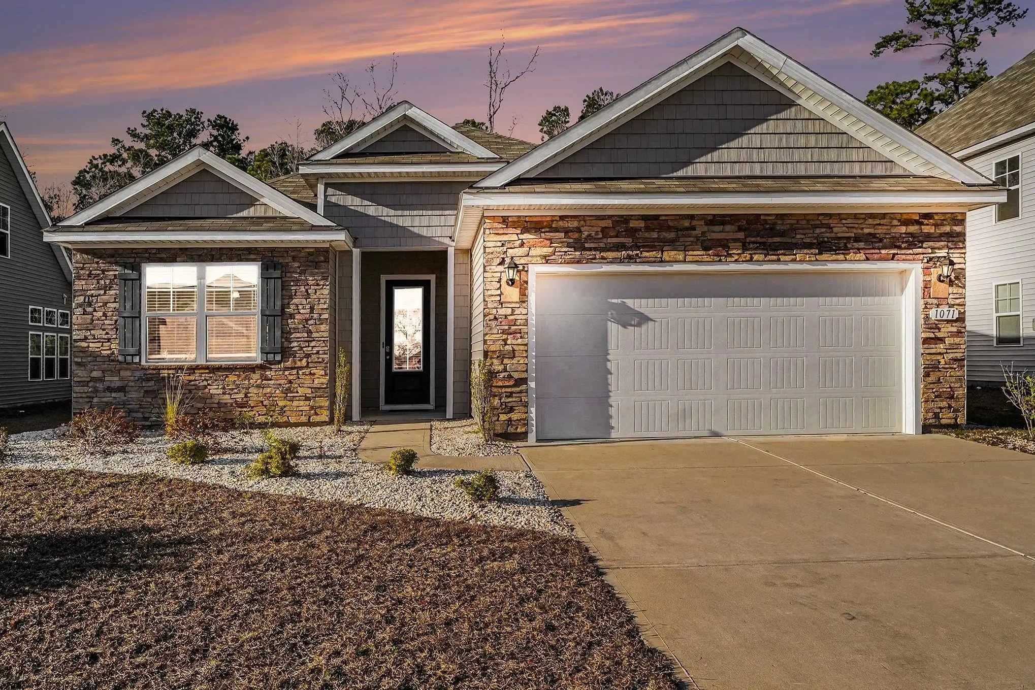 Photo of Listing #2601392