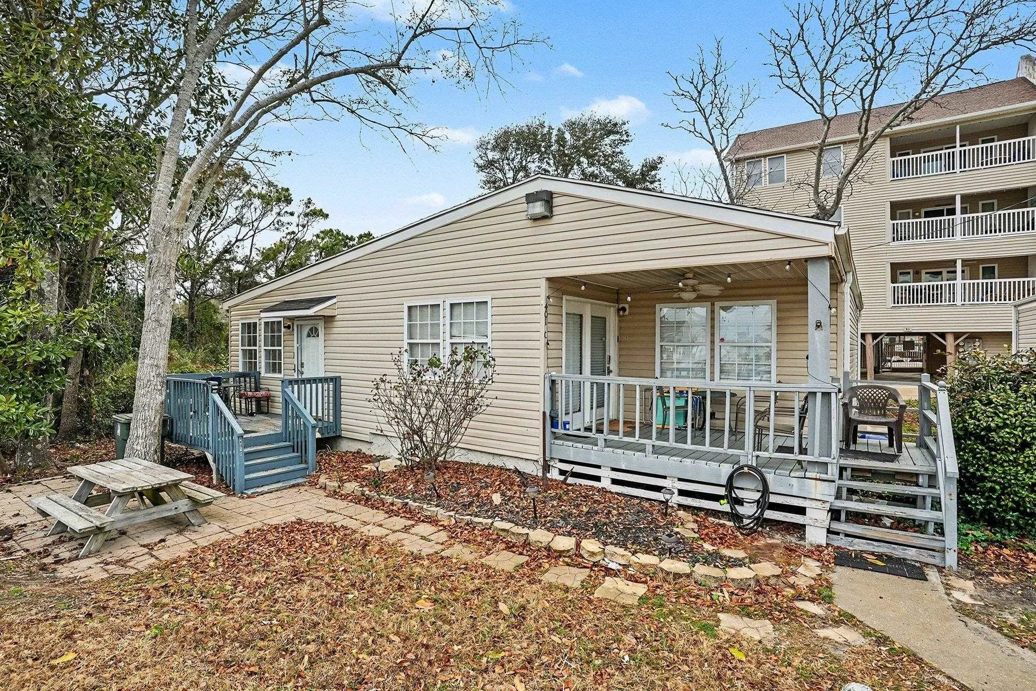 Photo of Listing #2601726