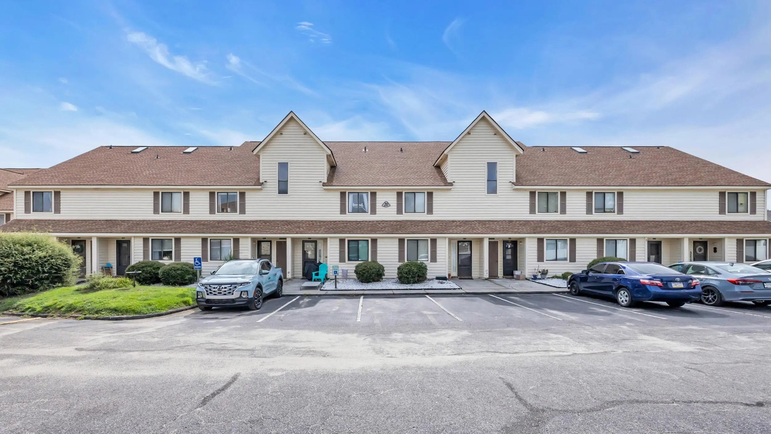 Photo of Listing #2601711