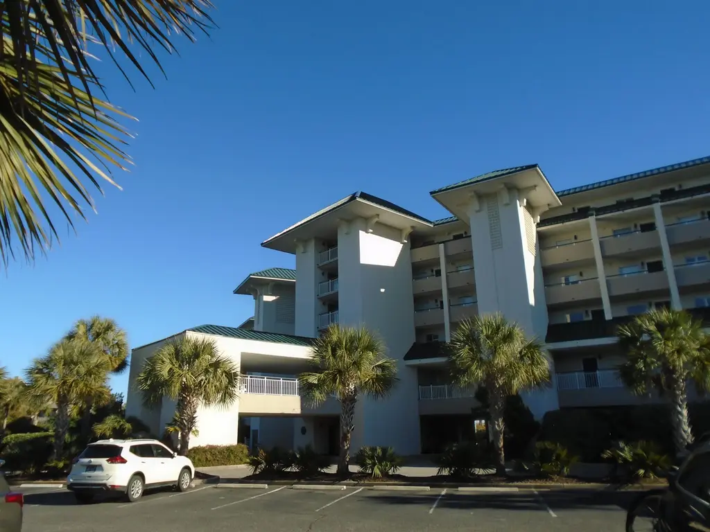 601 Retreat Beach Circle 128, Pawleys Island