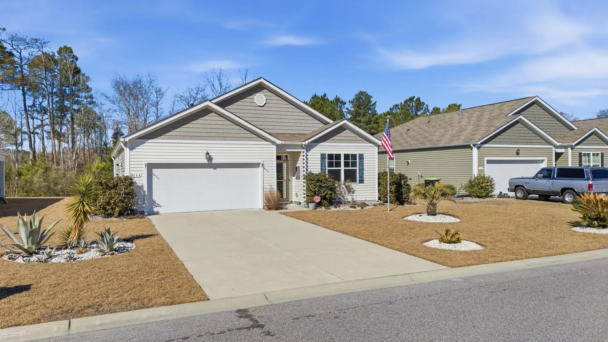 Photo of Listing #2602131