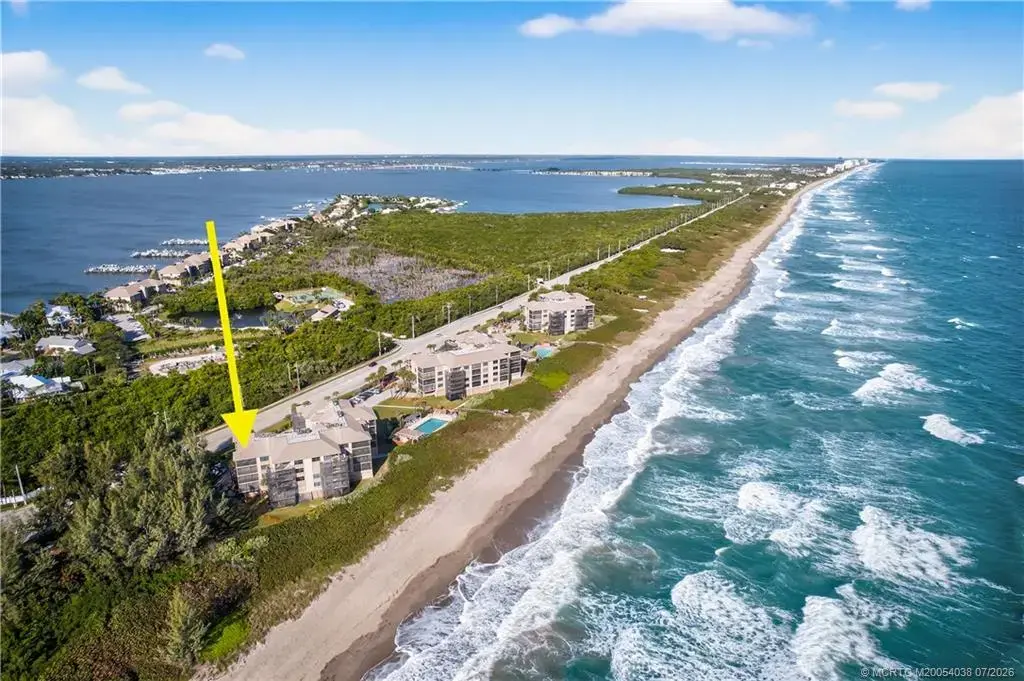 2491 Ocean Boulevard 106, Stuart