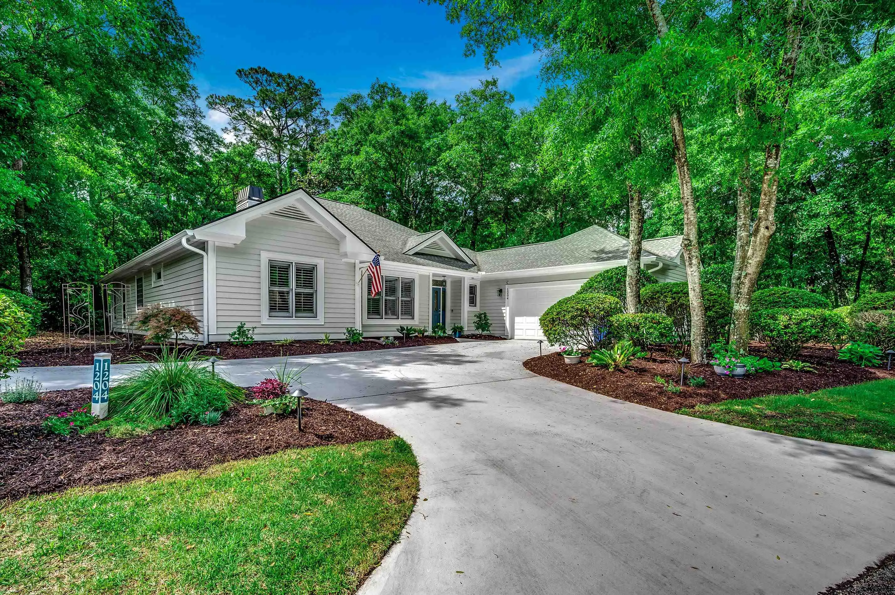 Photo of Listing #2602894