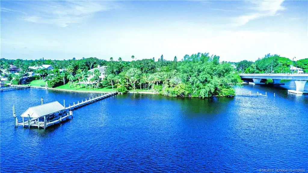 665 Saint Lucie Boulevard, Stuart