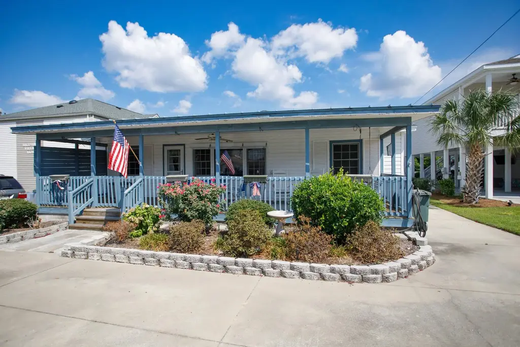 1606 Hillside Dr. S, North Myrtle Beach