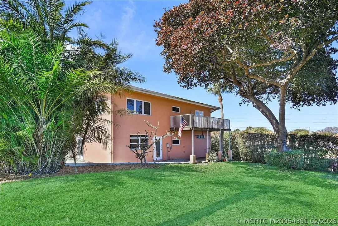 5 of 53 - 2228 Center Circle, Jensen Beach, FL