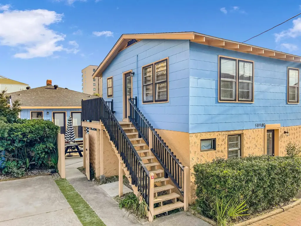 509 Hillside Dr. S, North Myrtle Beach