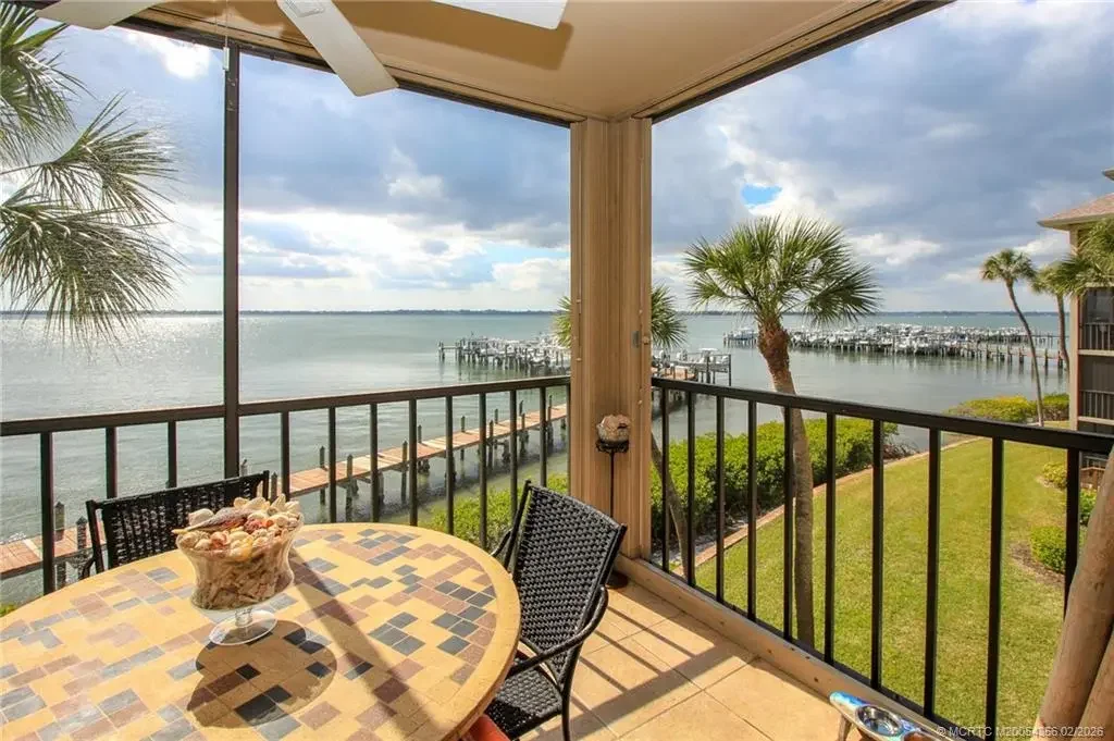 Photo of Listing #M20054356