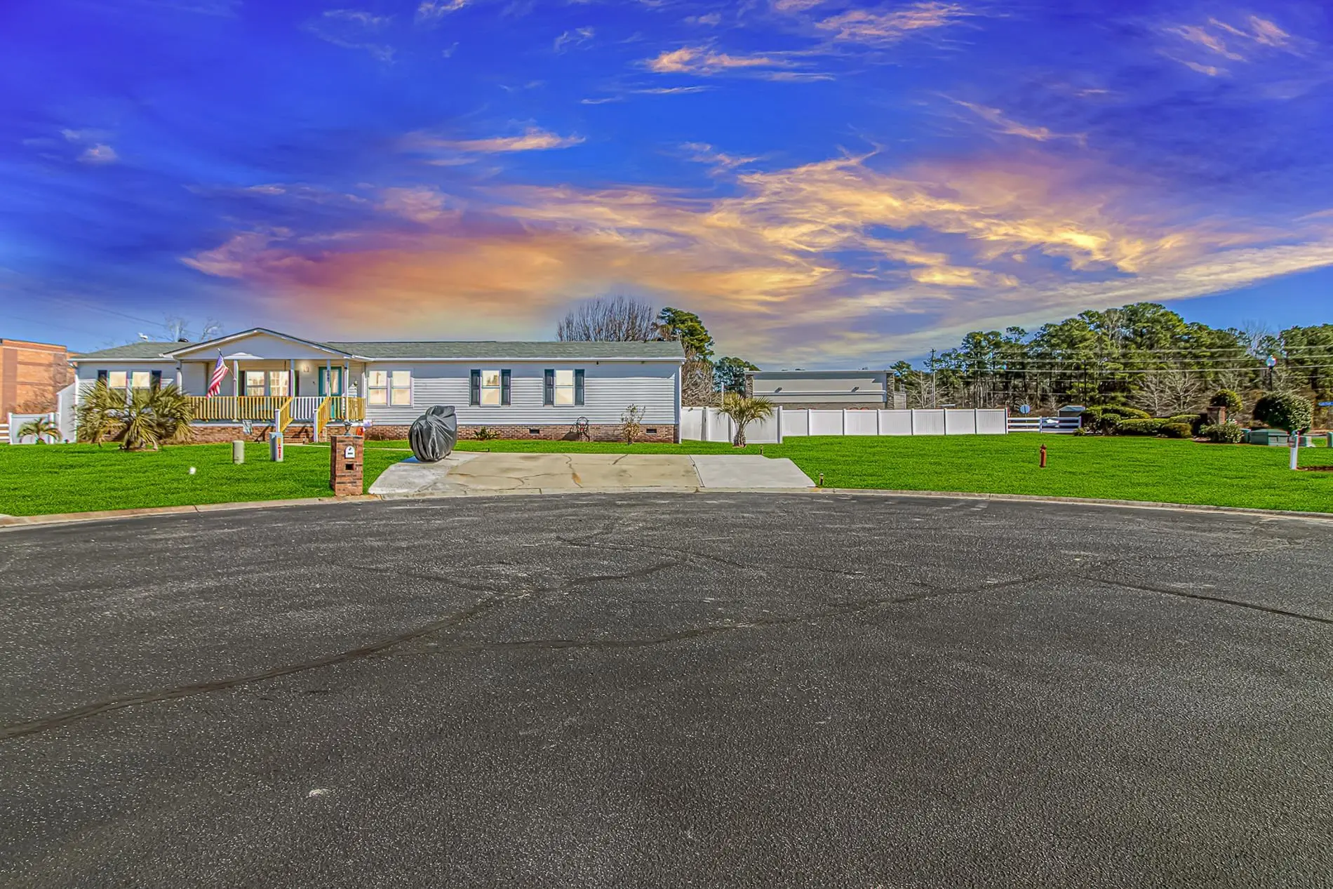 Photo of Listing #2604051