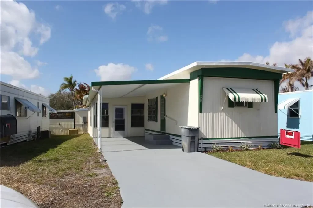 Photo of Listing #M20054406