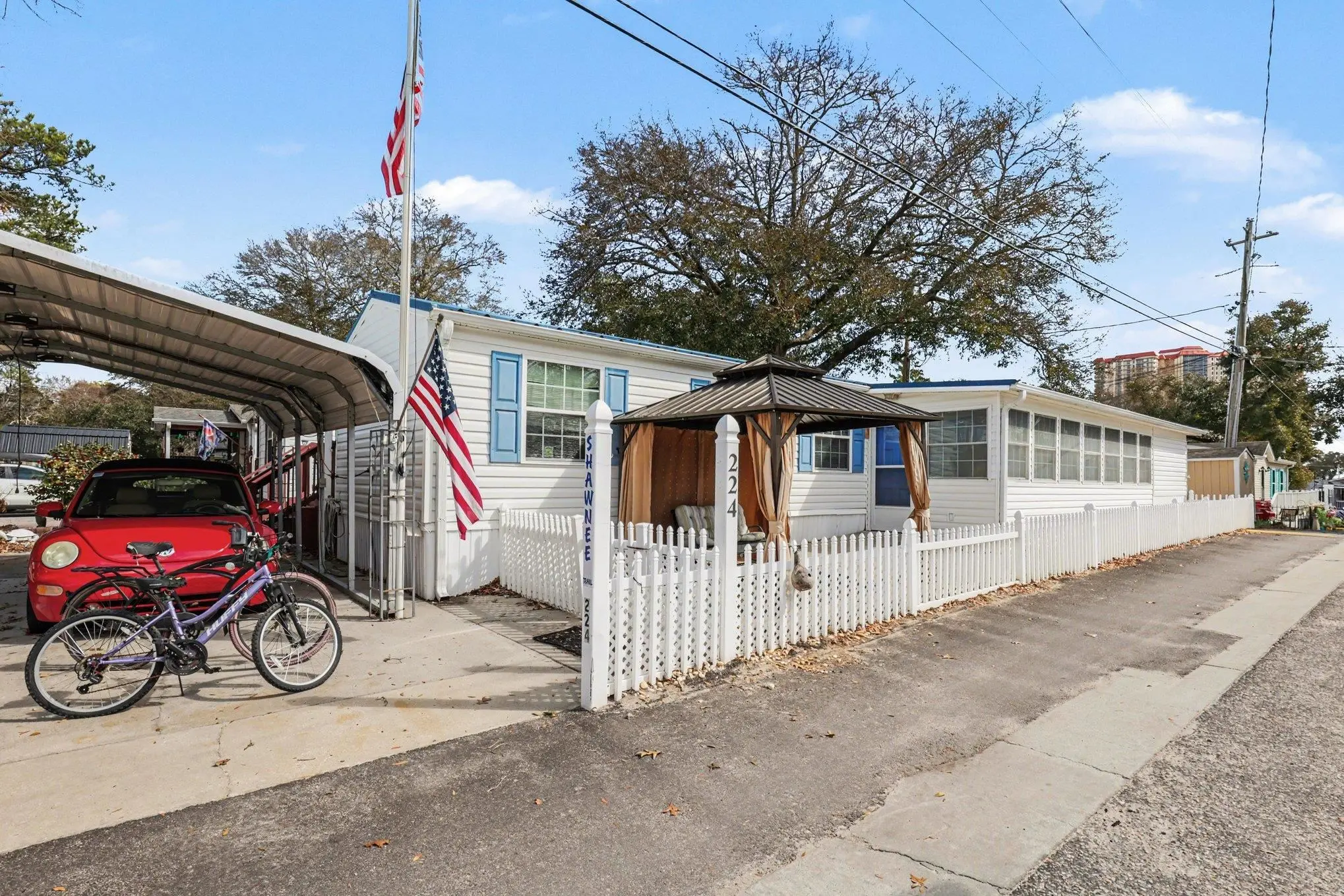 Photo of Listing #2604399