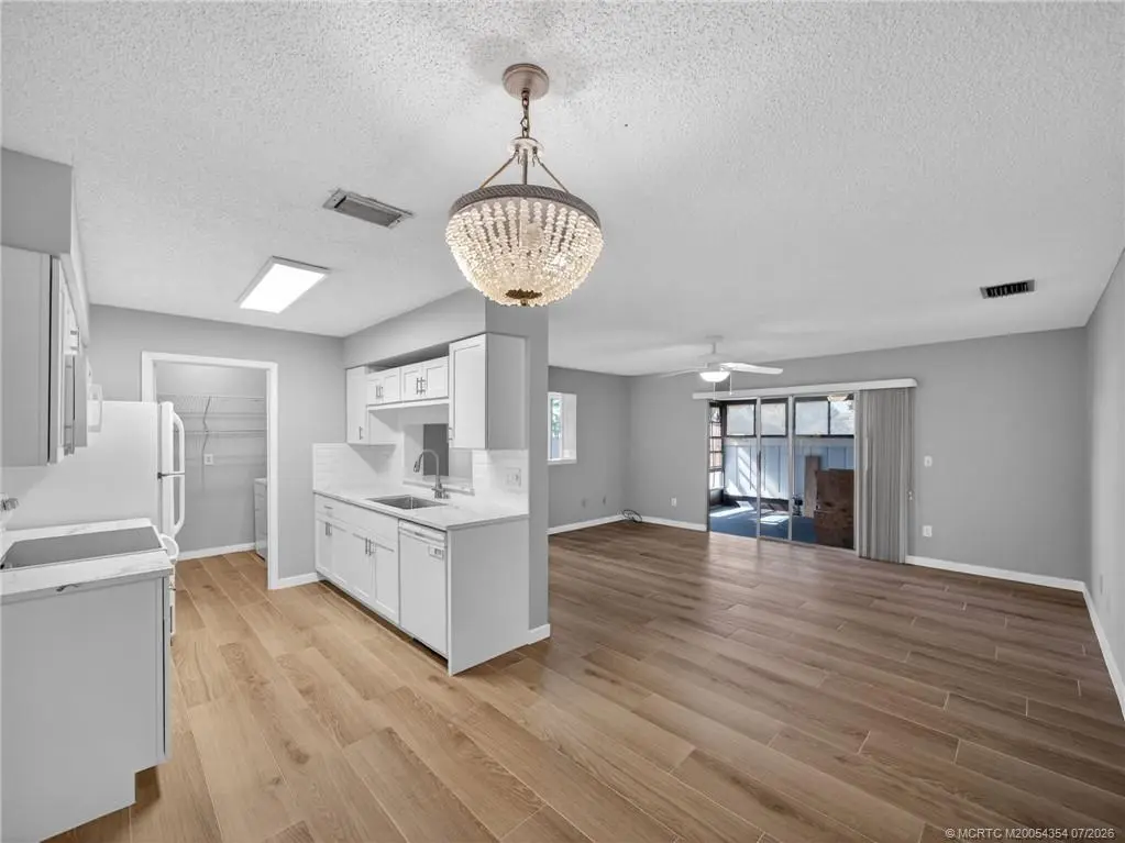 2 of 18 - 3986 Cinnamon Tree Circle, Jensen Beach, FL