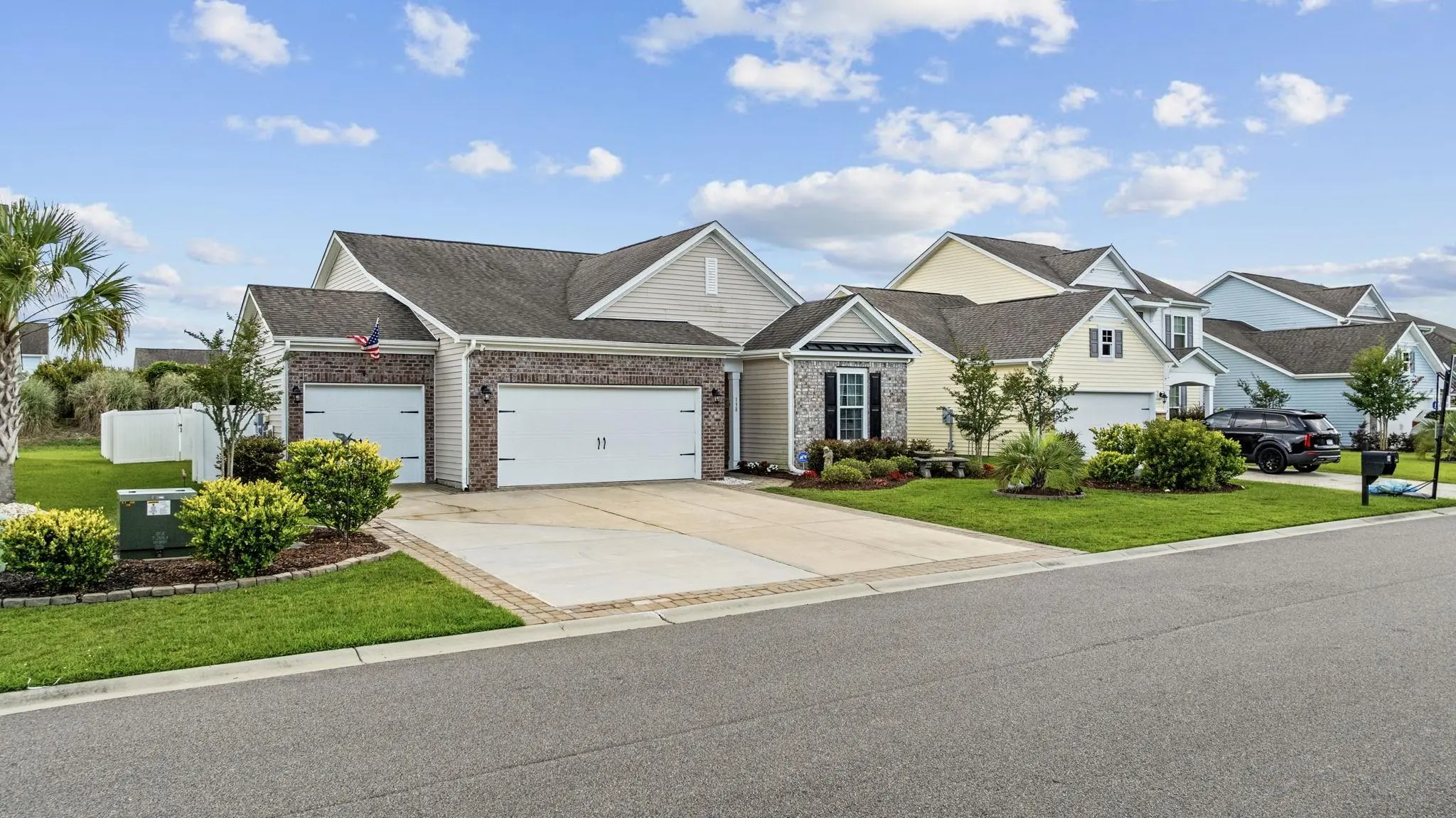 Photo of Listing #2604698