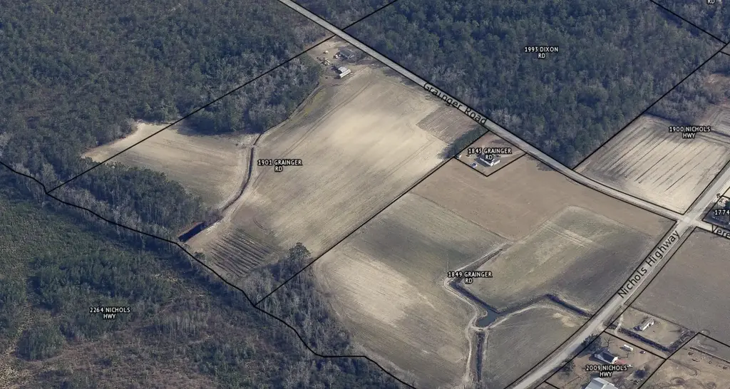 1901 Grainger Rd., Aynor