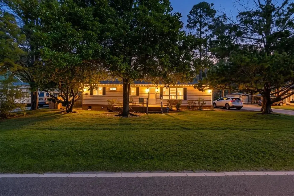 Photo of Listing #2605130