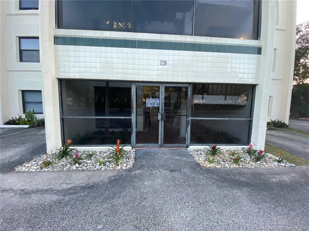 3 of 23 - 528 Osceola Street B1, Stuart, FL