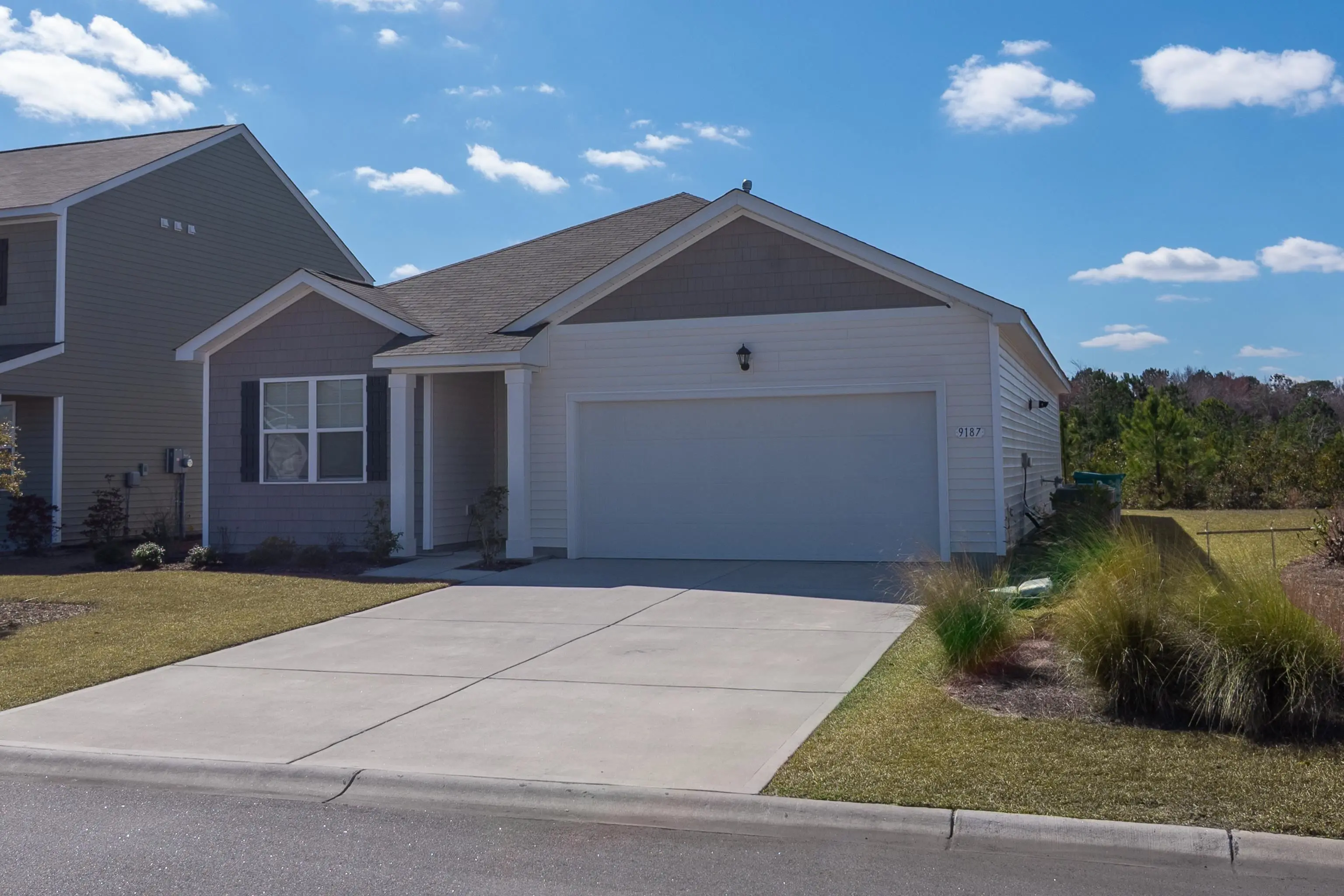 Photo of Listing #2605183