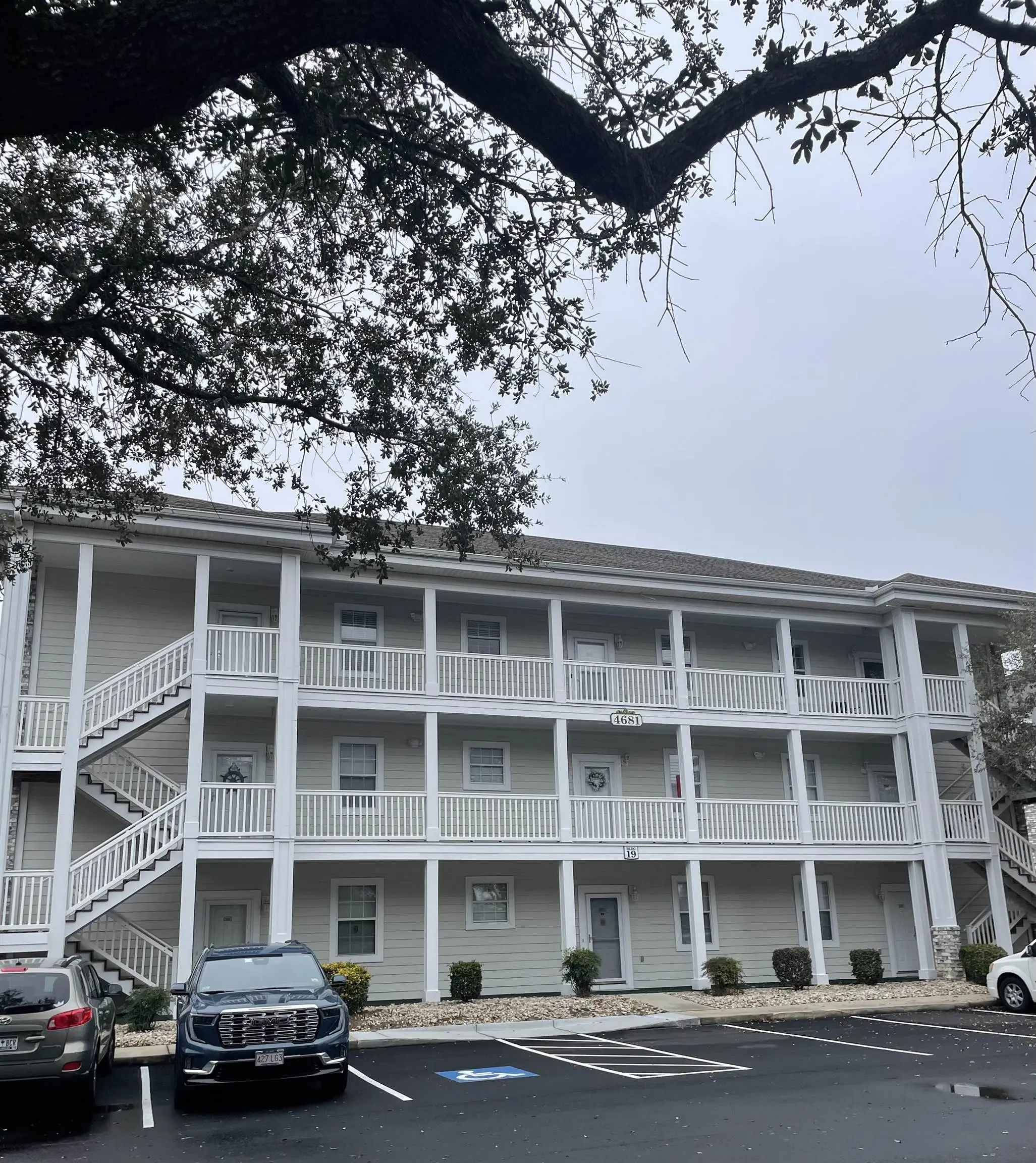 Photo of Listing #2605238