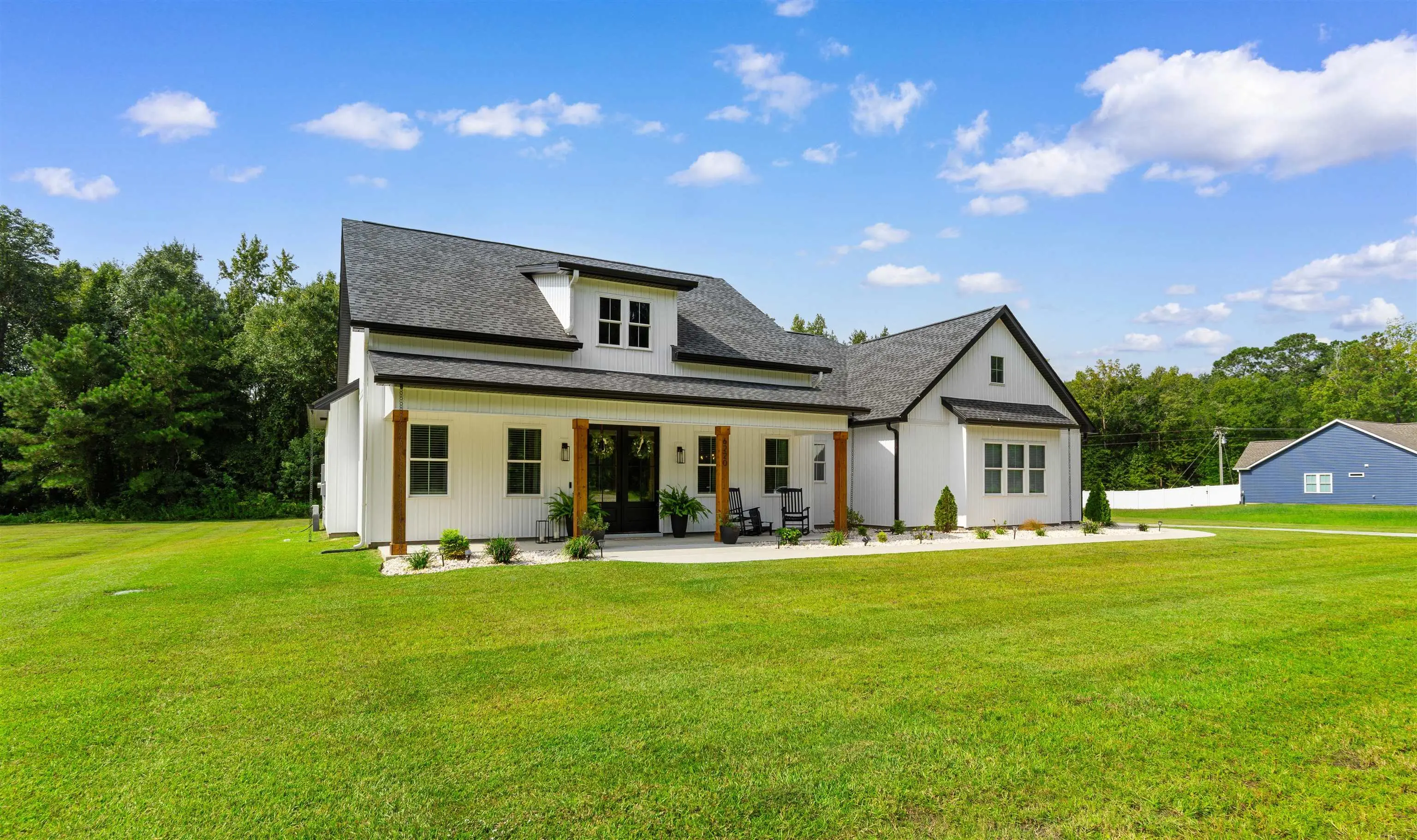 Photo of Listing #2605270