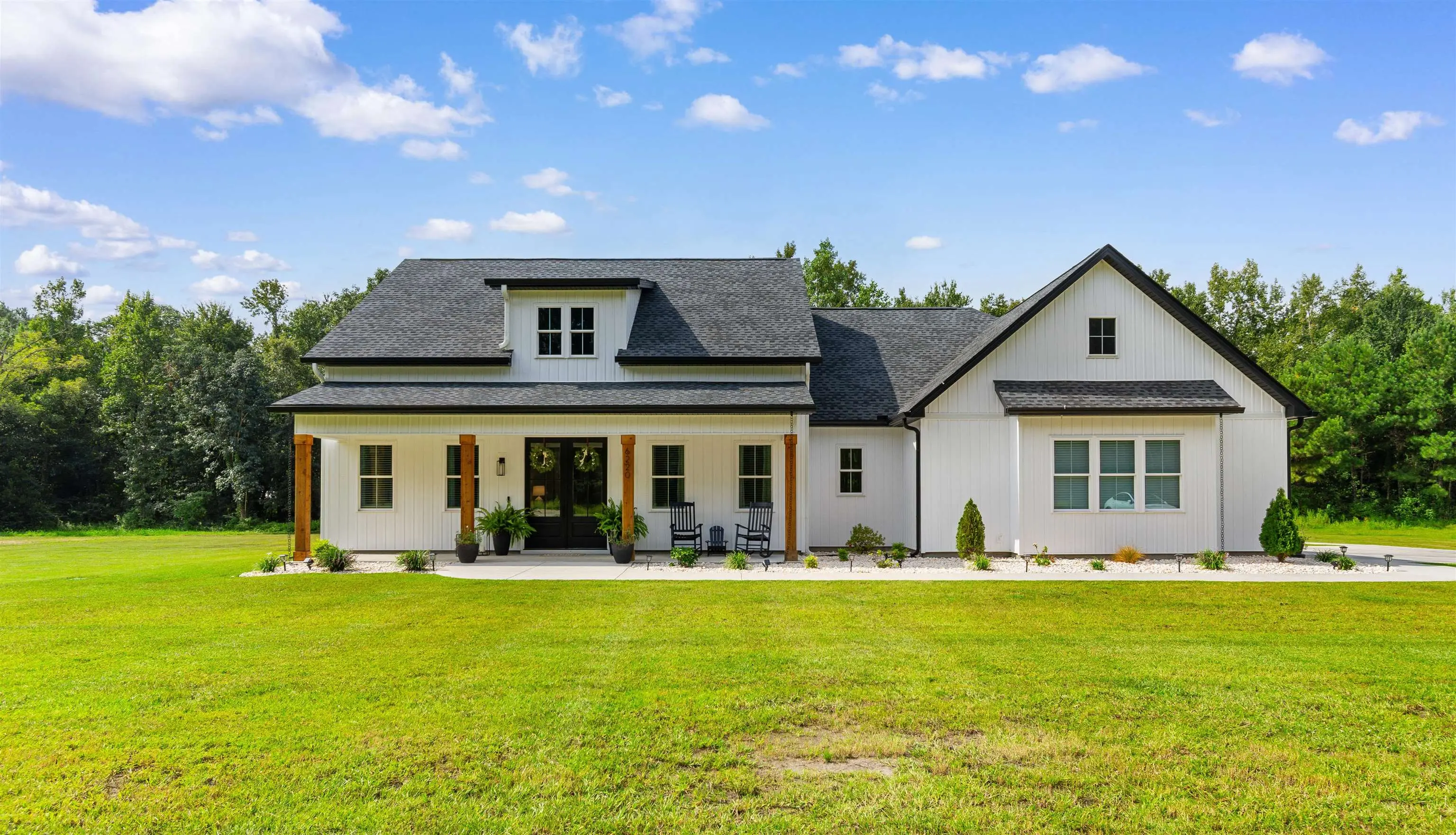 Photo of Listing #2605270