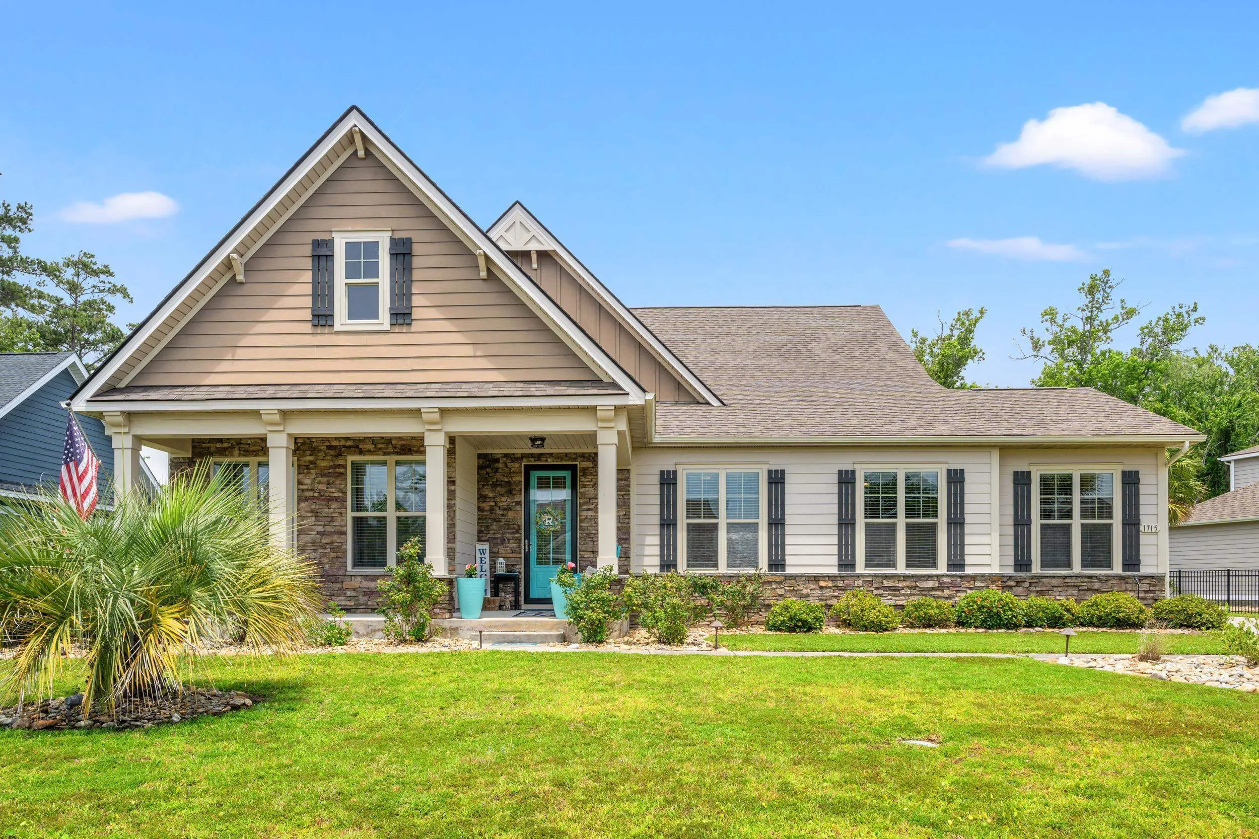 Photo of Listing #2605302