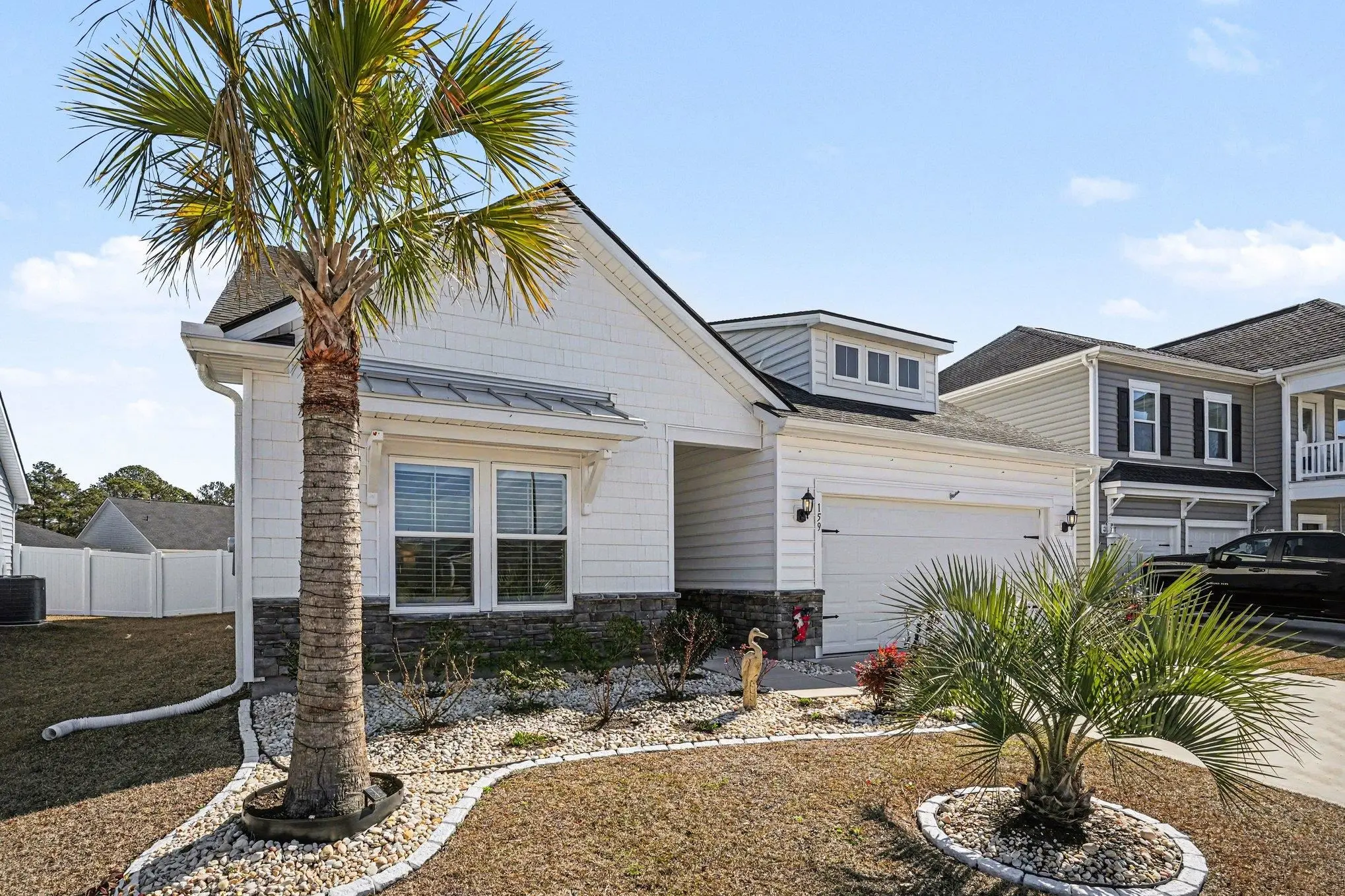 Photo of Listing #2605335