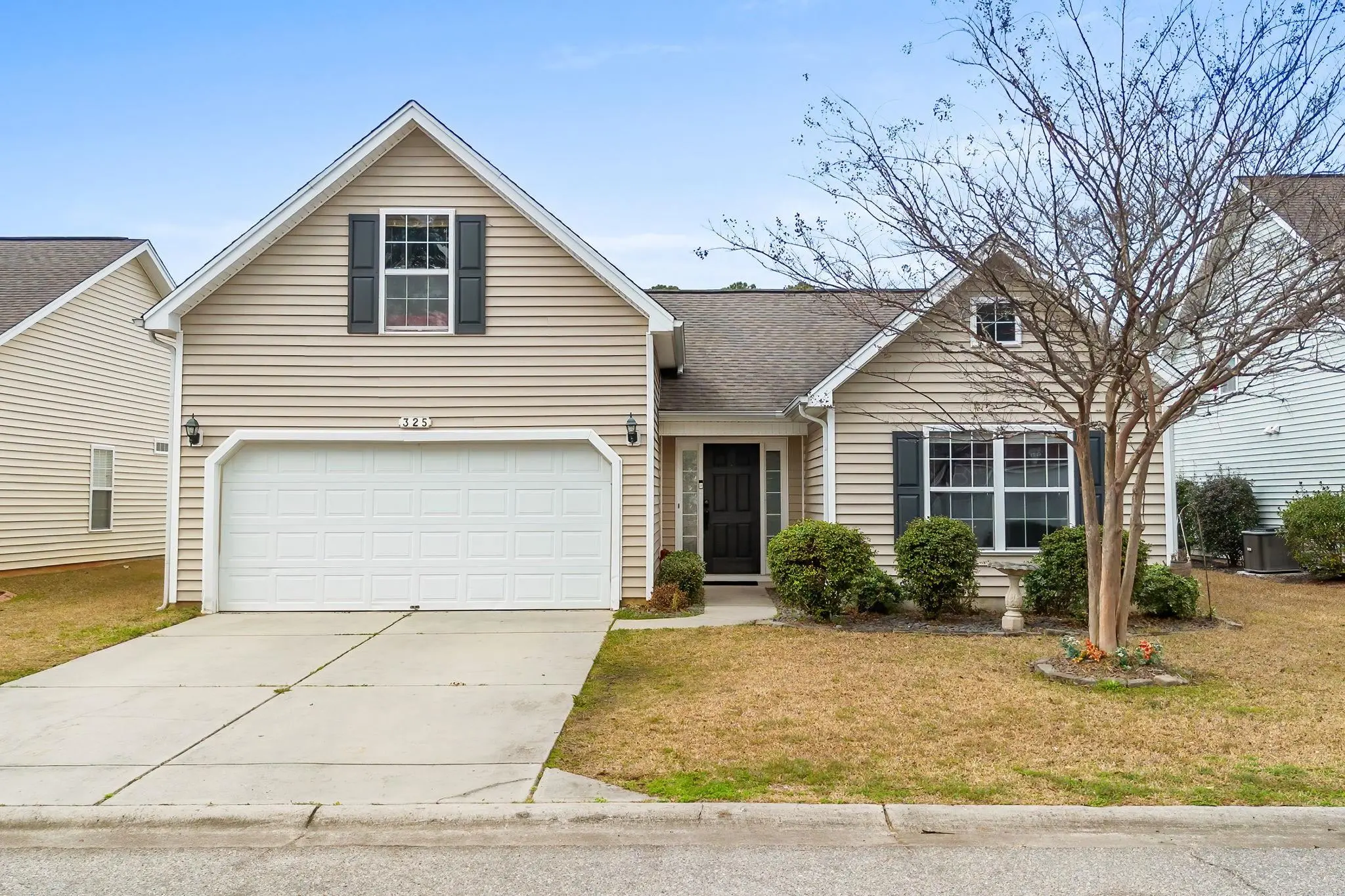 Photo of Listing #2605400