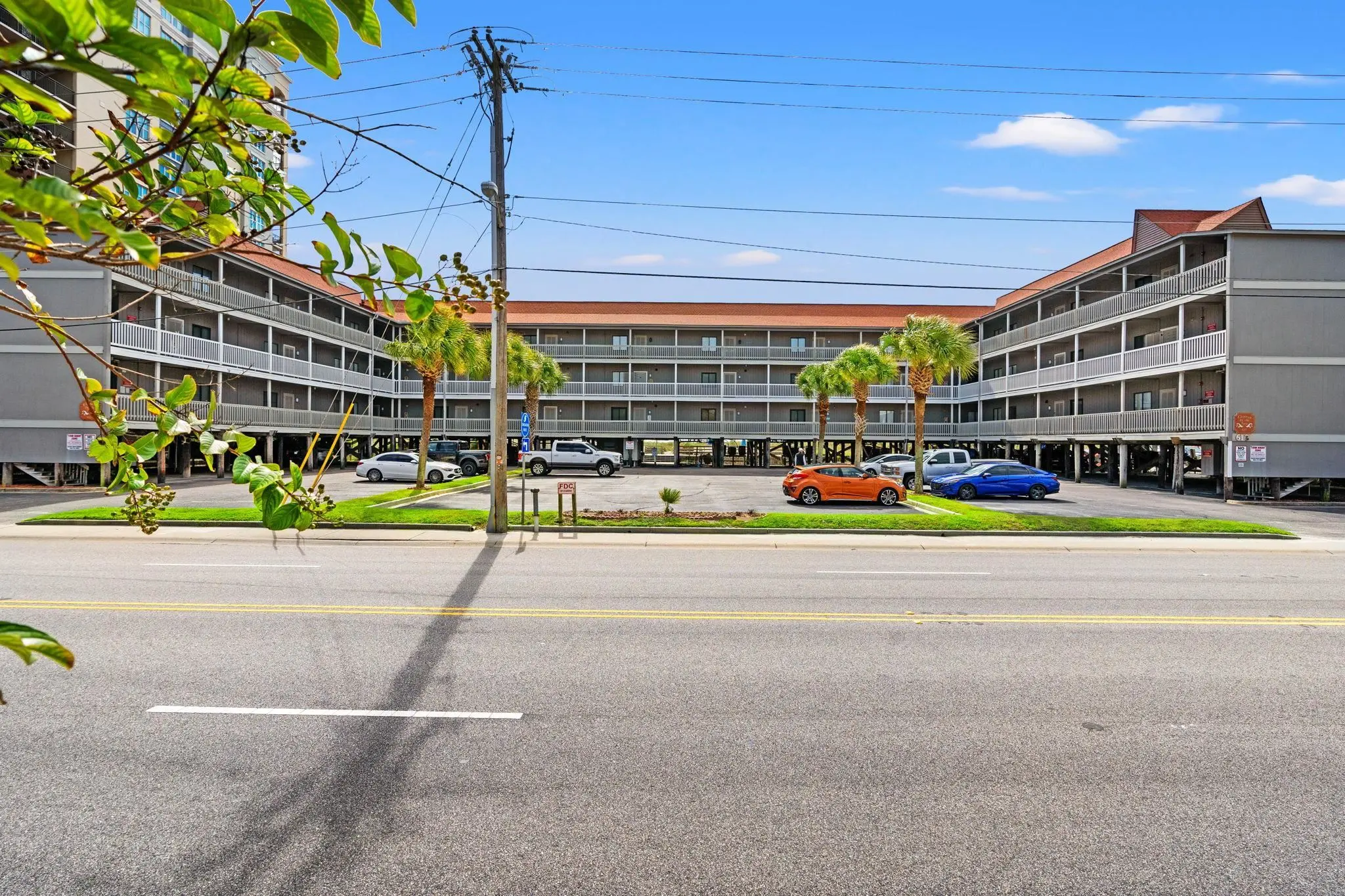 Photo of Listing #2605463