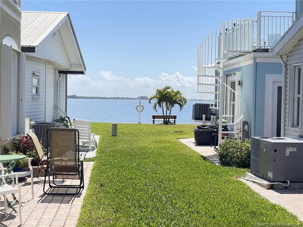 Photo of Listing #M20054606