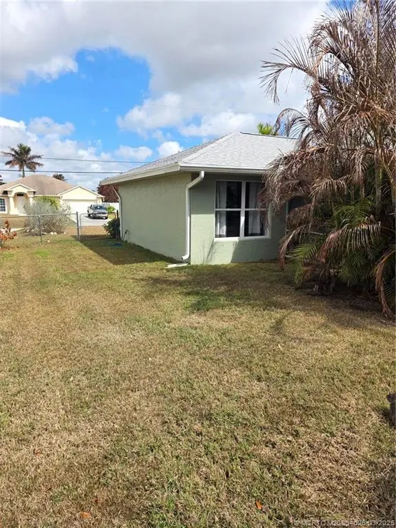 5 of 30 - 2692 Altamira Avenue, Port St. Lucie, FL