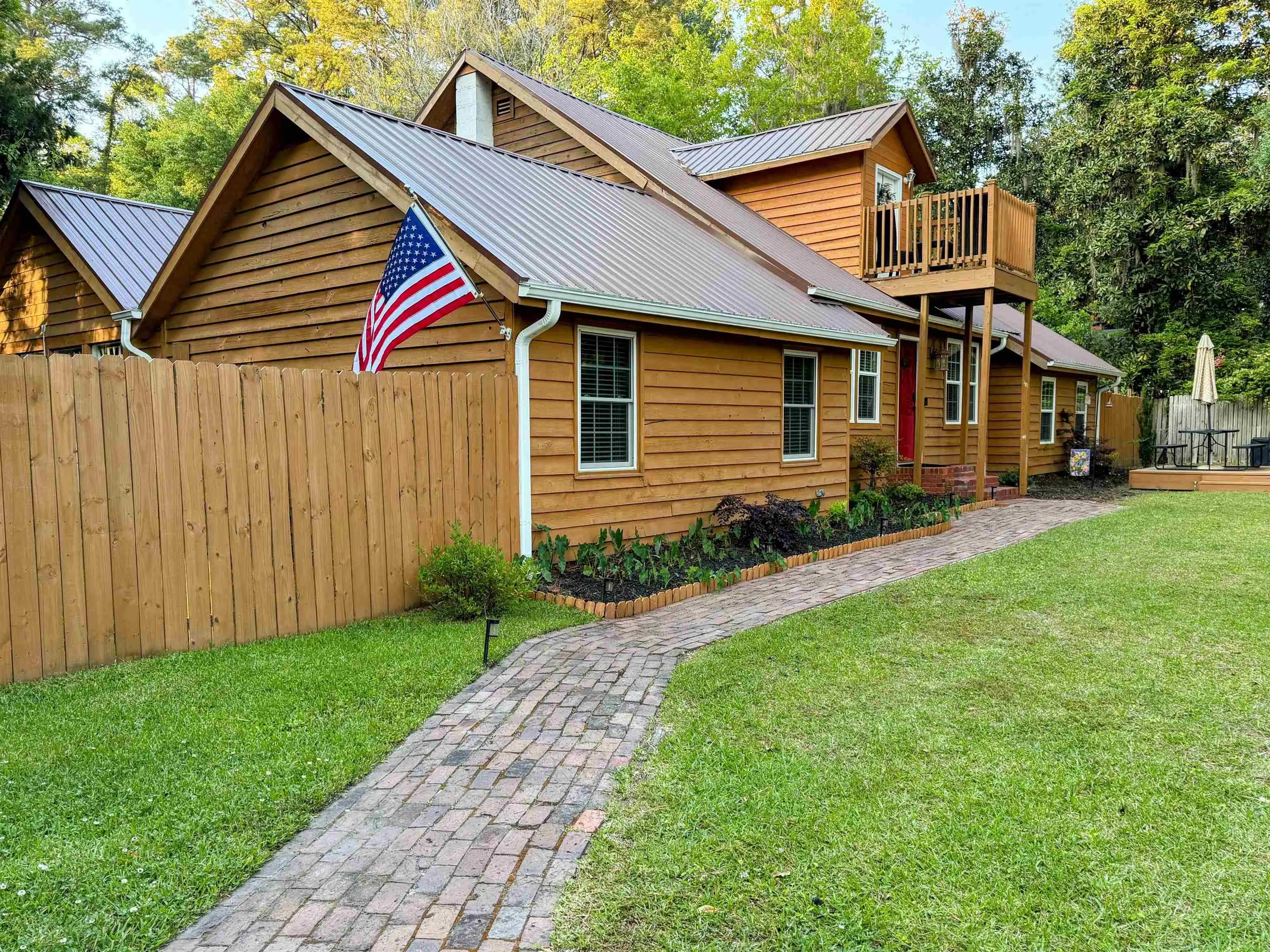 Photo of Listing #2605719