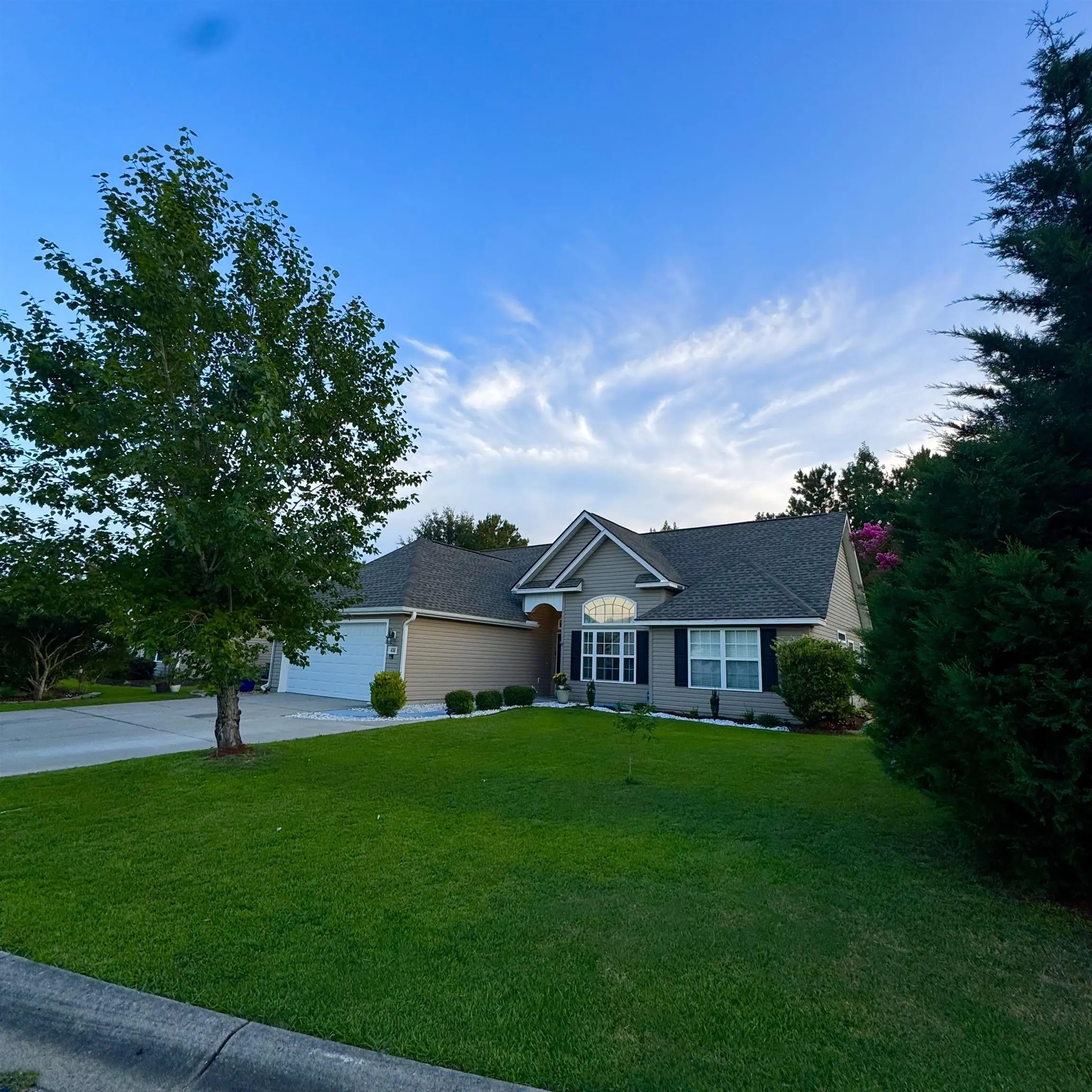 Photo of Listing #2605722