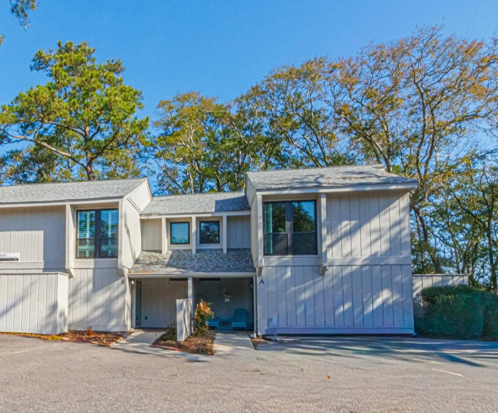 Photo of Listing #2605733